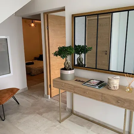 Maison D Architecte Avec Lägenhet *