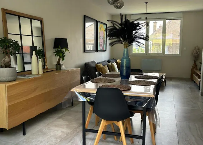 Maison D Architecte Avec * إيبيرني